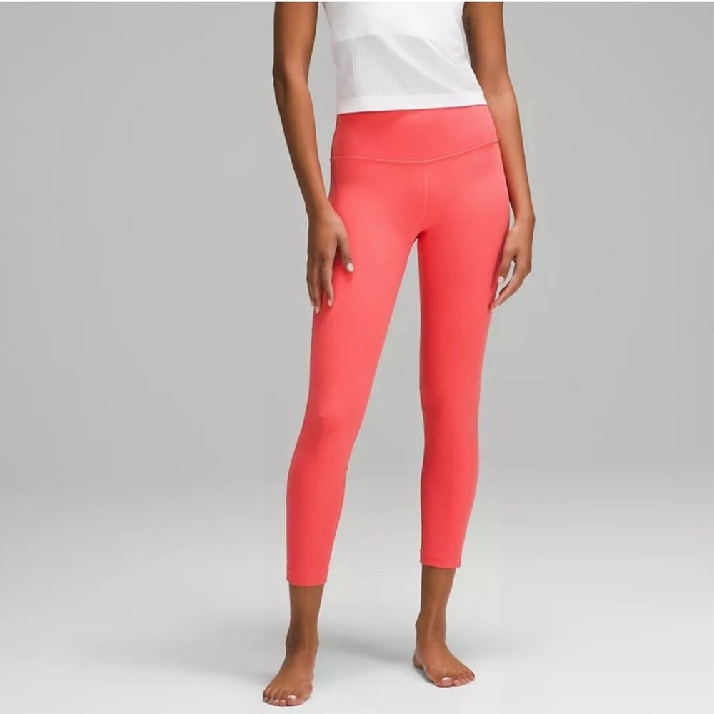 lululemon athletica pale raspberry size 8 High-Rise Cropped Leggings